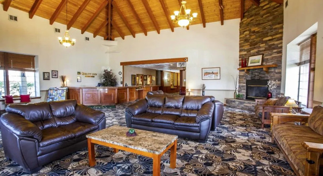 Quality Inn & Conference Center, Забронировать Отель Отели Элленсберг с завтраком, рядом с Kittitas Valley Healthcare, Завтраки