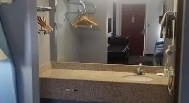 OSU 2 Queens WI-FI Hotel 222 Booking, Prenota Hotel Stillwater Oklahoma
