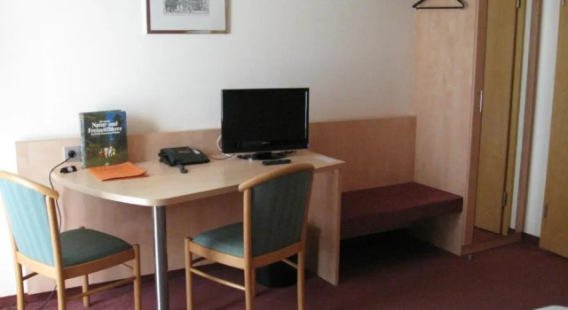 Четырёхместный номер Standard Hotel Heike garni