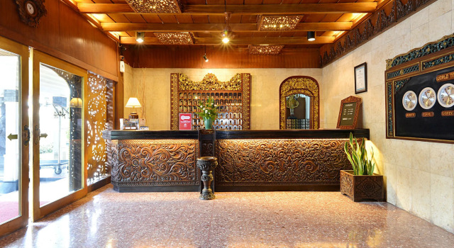 ZEN Rooms Jogja Cendrawasih, Rezervovat Hotel 3hvězdičkové hotely v Yogyakarta Province, 3*