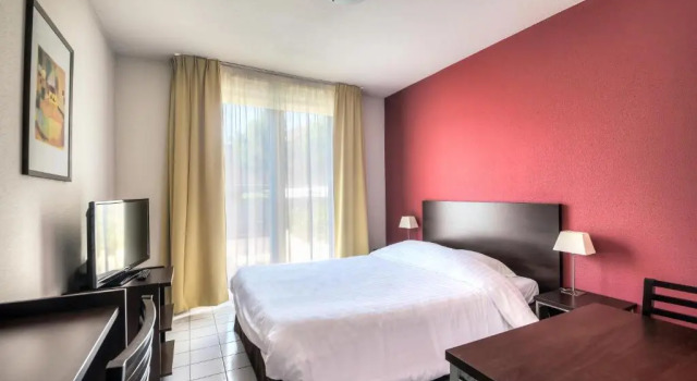 Студия Economy Comfort Aparthotel Besancon La City