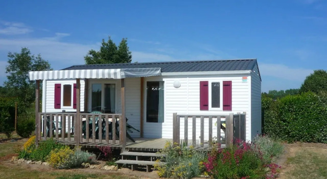 Camping Le Ragis, Rezervasyon Kamp Alanı Challans otoparklı oteller, Otopark