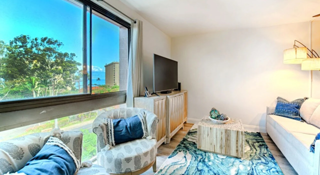 Penthouse 701 Condo