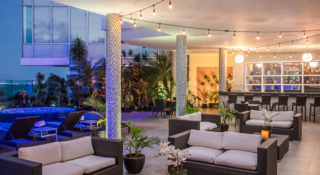 Fiesta Inn Cancun Las Americas, Boek Hotel Cancun Quintana Roo