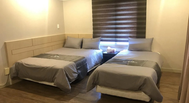 Goodstay Navis Hotel