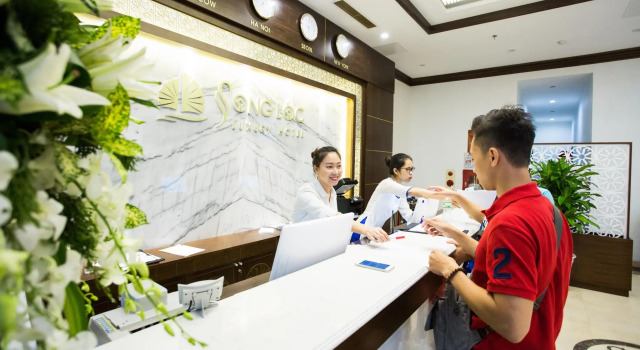 Номер Deluxe Song Lộc Hạ Long Hotel