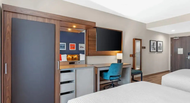 Четырёхместный номер Standard Cambria Hotel Northlake Conference Center - Roanoke