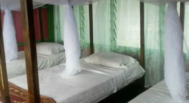 Anita's Beach Bungalows Lalomanu, Prenota Hotel Lalomanu Upolu
