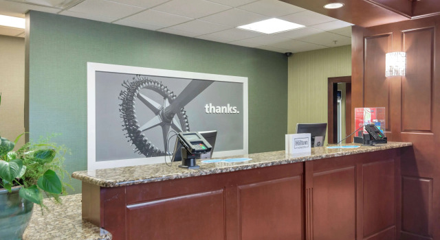 Hampton Inn & Suites Dallas-DFW ARPT W-SH 183 Hurst