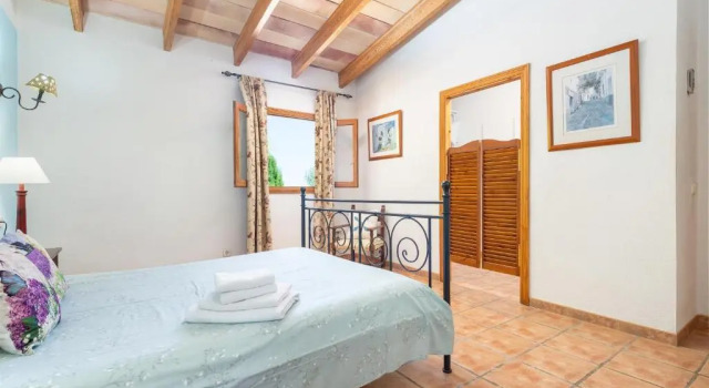 El Reboster, Prenota Villa Maria de la Salut Maiorca