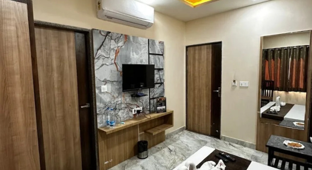 Номер Deluxe Hotel Royal Suites