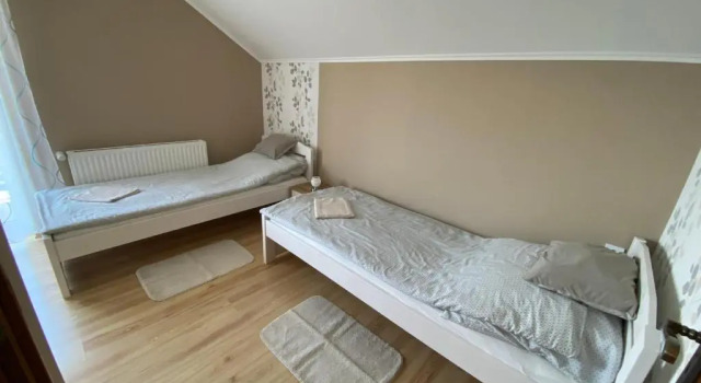 Green Garden Apartman, Book Lejlighed Hoteller i Western Transdanubia med parkering, Parkering