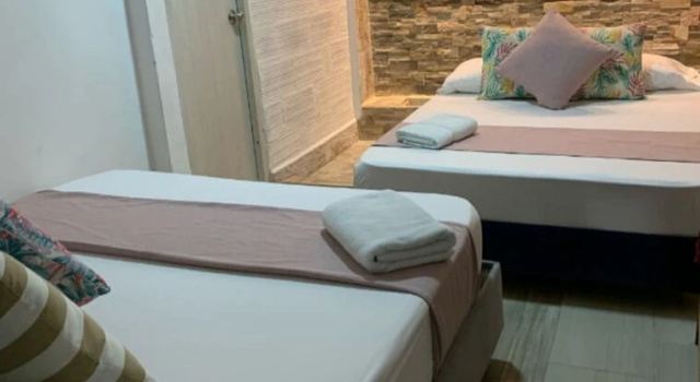 Четырёхместный семейный номер Standard Hostal Catalleya
