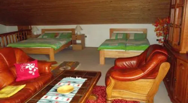 Chata Anna, Rezervovat Hotel Hotely v Prešovský kraj s parkováním, Parkování