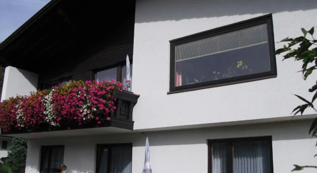 Ferienwohnung Reinstadler, Prenota Hotel Hotel a Tirolo con parcheggio, Parcheggio