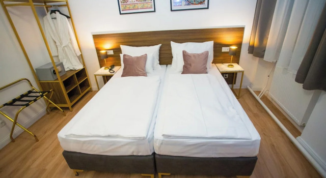 Номер Classic Pension Central I Self Check In I AC in all rooms