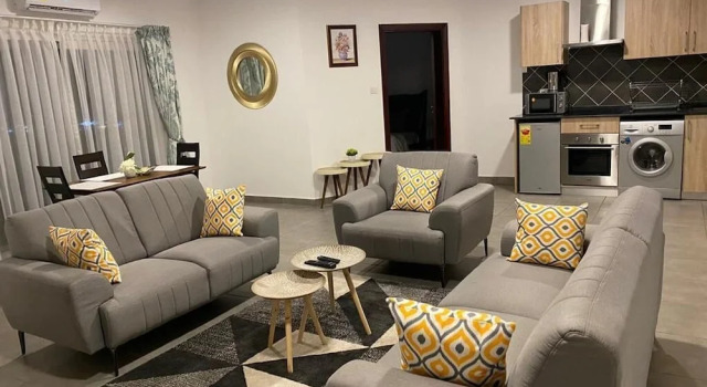 Четырёхместный люкс Premium OASIS PARK RESIDENCE