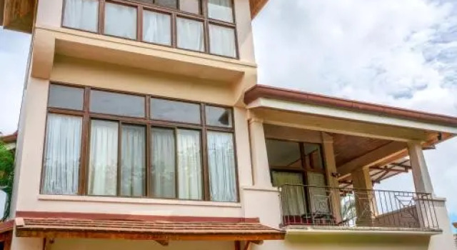 CW3 Casa Wasabi 3bed+3bath, Rezerwuj Hotel Hotele w Guanacaste z parkingiem, Parking