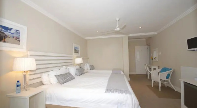 Номер Standard L X I Camps Bay