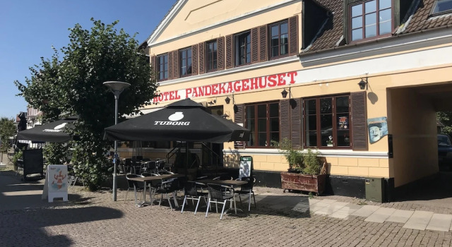 HotelPandekagehuset B&B, Забронировать Отель Нюкёбинг Остров Зеландия