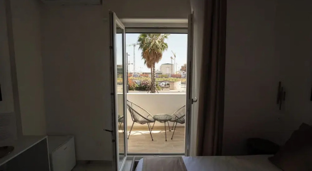 Economy room Gemini Suite