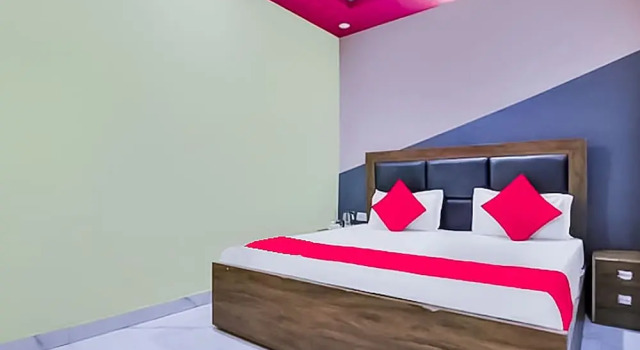 Номер Deluxe Roomshala 121 Hotel Classic
