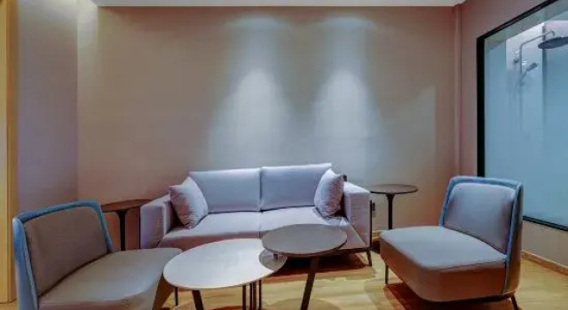 Люкс Magnotel Hotel