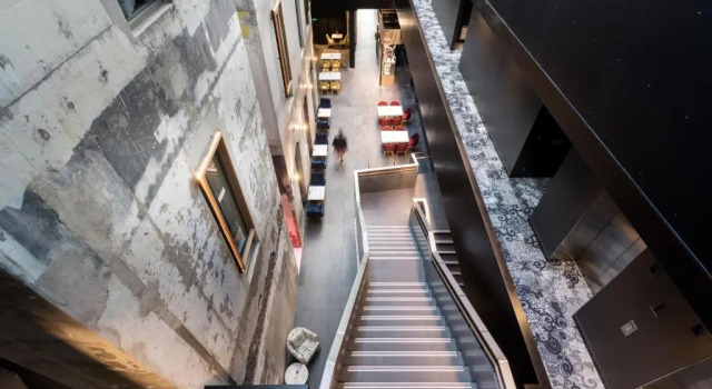 The Melbourne Hotel