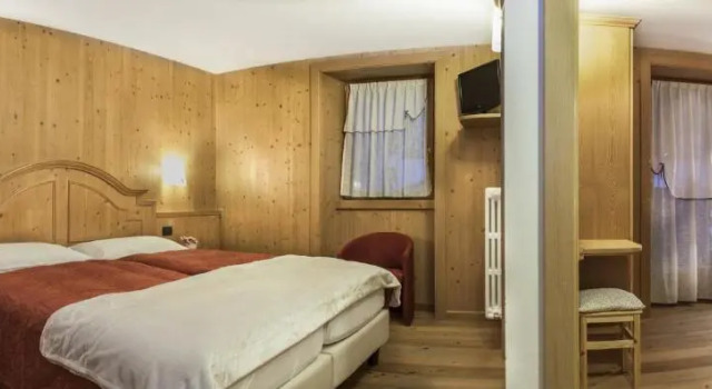 Семейный номер Standard с видом на горы Hotel Pedranzini