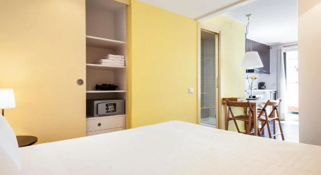 С террасой  студия Inside Barcelona Apartments Esparteria