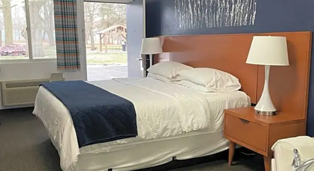 Полулюкс Deluxe Starlite Resort