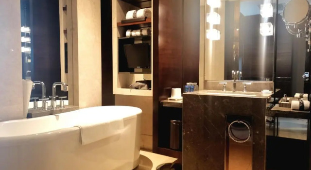 Номер Superior с видом на город Radisson Blu Plaza Chongqing