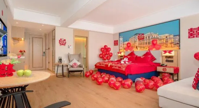 Люкс Premier Kyriad Marvelous Hotel(Dongguan Qiaotou Shangyuehui)