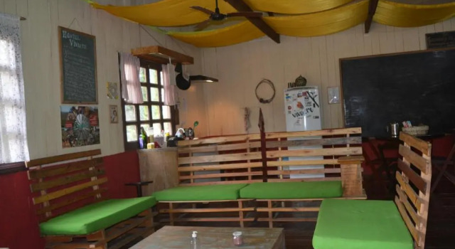 Кровать в общем номере Hostel Vivacre
