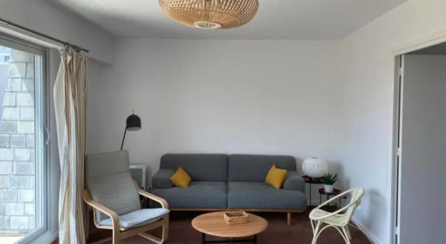 Appart 4 pers avec balcon et parking proche plage