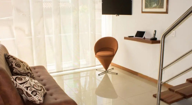 Полулюкс Hotel Laureles Loft
