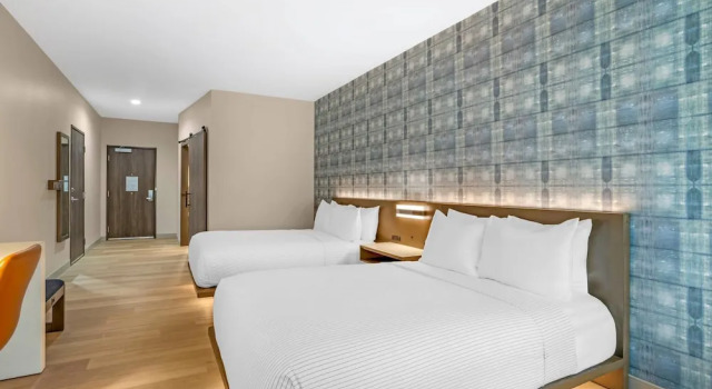 Четырёхместный номер Standard Cambria Hotel Fort Worth - Medical Center