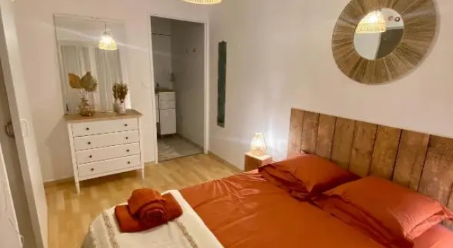 Appartement 1 chambre pour 2 pers - fraîchement rénové - terrasse - parking, Rezerwuj Apartament Dinard 