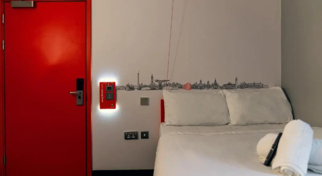 Двухместный номер Standard easyHotel Glasgow City