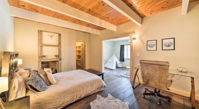 Коттедж Chic Alpine Hideaway: Hiking, Skiing + Exploring!