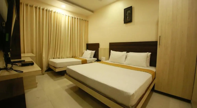 Трёхместный номер Standard Hotel Madhuri Executive