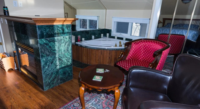 Elevate Rooms Calgary Westways Guest House, Prenota Affittacamere Beltline Calgary, vicino a 39th Avenue C Train