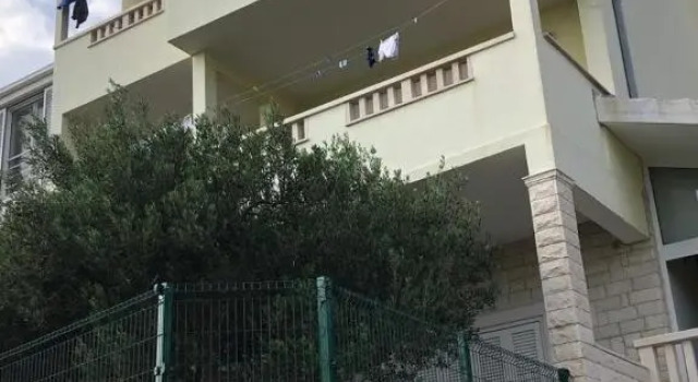 Apartments Jelić