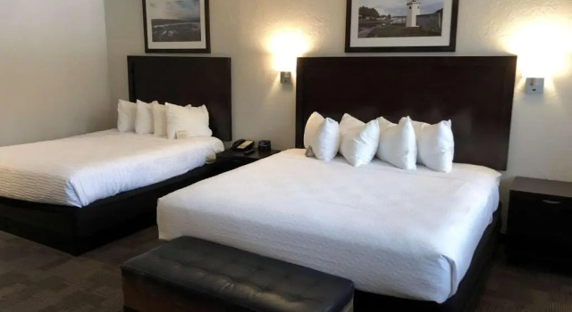Двухместный номер Deluxe Best Western Wesley Inn & Suites