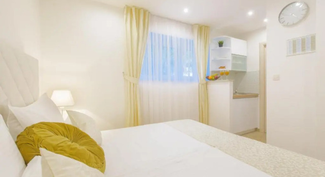Апартаменты Best location Apartments
