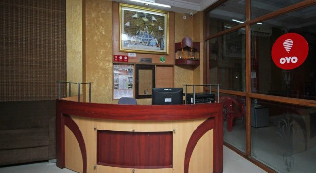 OYO Rooms Gaurav Tower, Забронировать Отель Отели штата Раджастхана с парковкой, Парковка