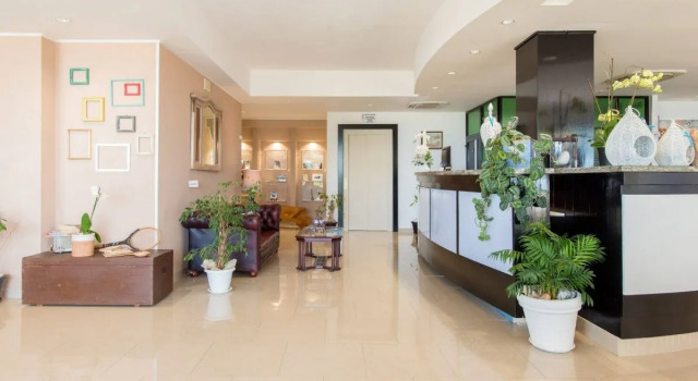 Lamanna's Hotel, Book Hotel Hotels in Castro di Lecce with Breakfast, Breakfasts