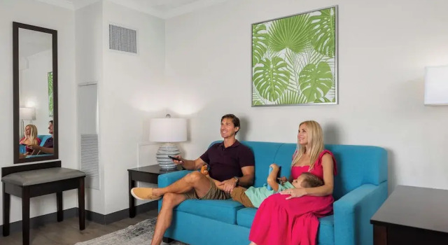 Четырёхместный люкс Deluxe OASIS BAY SUITES, Tampa, Busch Gardens, USF
