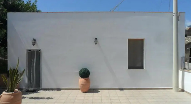 Appartamenti Carrubba, Book Apartment Hotels in Sicily with Parking, Parking