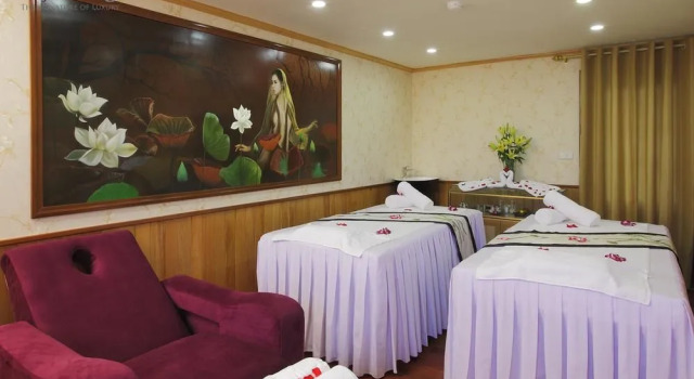 La Regina Royal Cruise, Rezervovat Hotel Wellness hotely v Quang Ninh, SPA